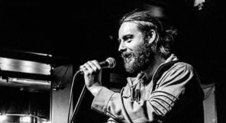 /news/magradzis-axali-poema.html